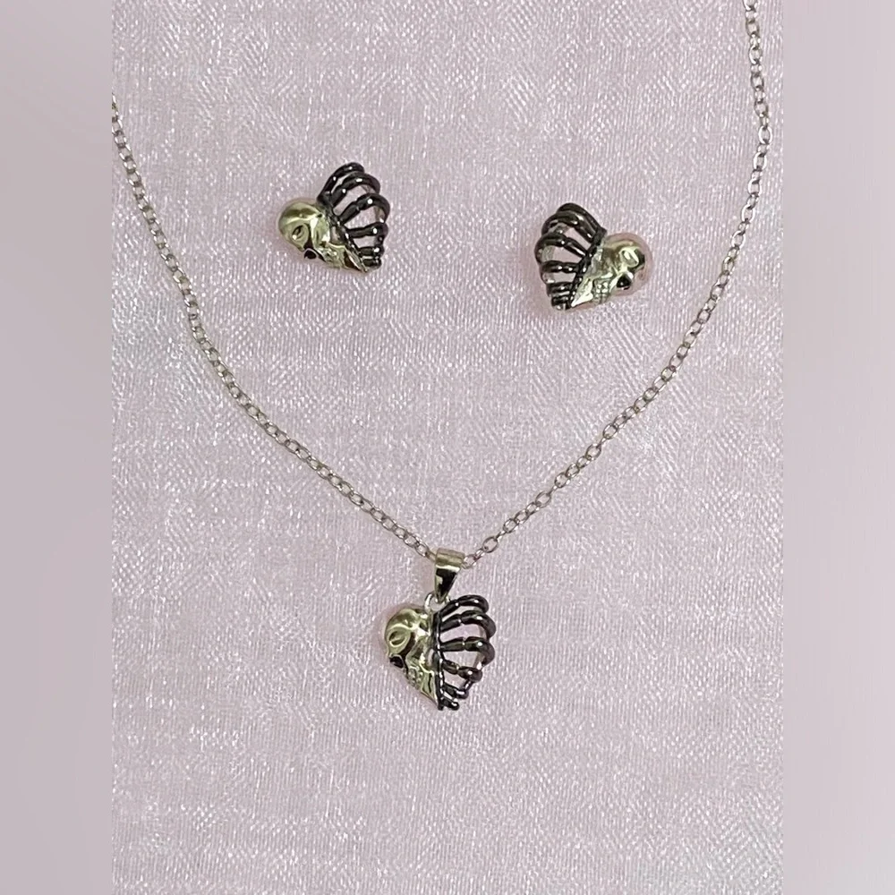 925 Sterling Silver Halloween Gothic Night Club Skeleton Heart  Skull Earrings - Picture 3 of 8